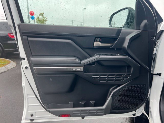 Used 2025 Toyota Tacoma TRD Sport AWD/4WD image 20