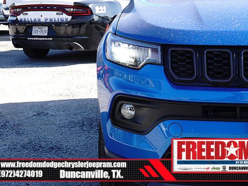 New 2026 Jeep Compass Latitude image 43