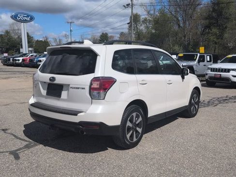 Used 2018 Subaru Forester 2.5i Limited AWD/4WD image 3