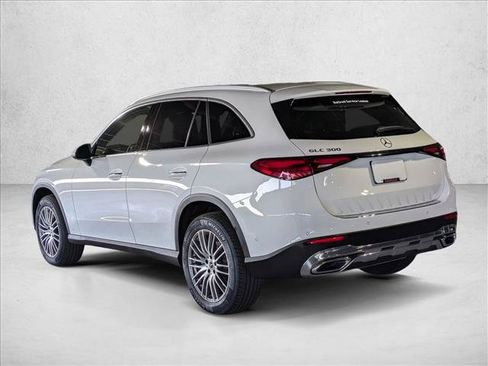 Certified 2026 Mercedes-Benz GLC 300 image 12