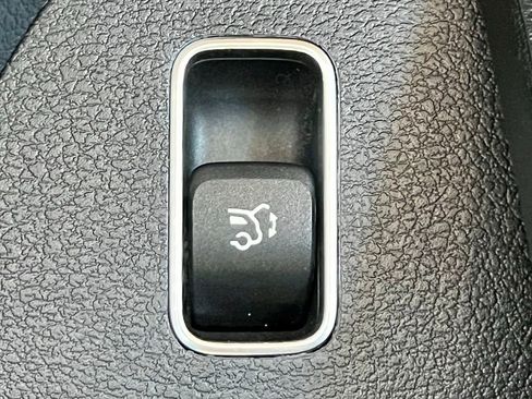Certified 2022 Mercedes-Benz GLS 450 4MATIC image 44