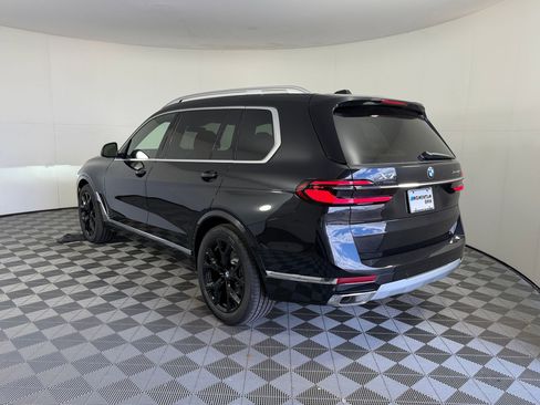 New 2027 BMW X7 xDrive40i image 3