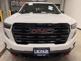Used 2024 GMC Acadia AT4 video 3