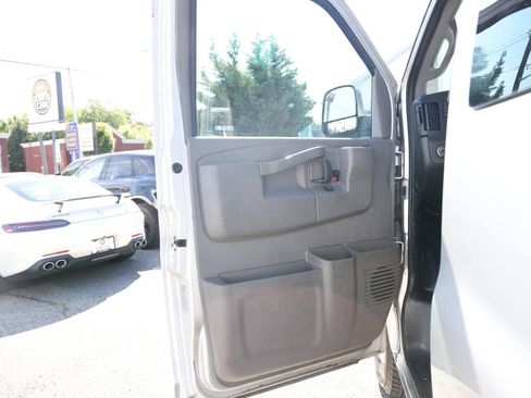 Used 2019 Chevrolet Express 2500 LS w/ Safety Package RWD image 19