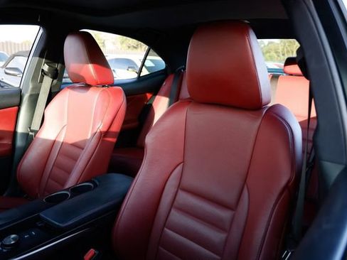 Used 2015 Lexus IS 350 image 7