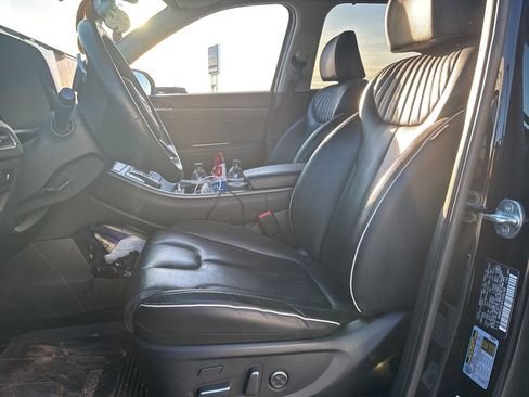 Used 2023 Hyundai Palisade Limited image 7