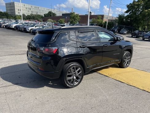 Certified 2024 Jeep Compass Limited w/ High Altitude Package AWD/4WD image 8