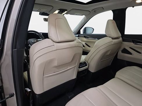 Used 2024 INFINITI QX60 Luxe w/ Performance Audio Package AWD/4WD image 12