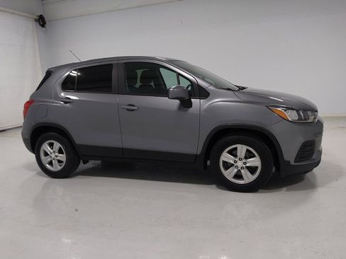 Used 2020 Chevrolet Trax LS w/ Tint and Cruise Package image 11