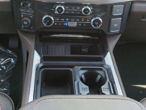 New 2026 Ford F250 King Ranch w/ FX4 Off-Road Package AWD/4WD image 19