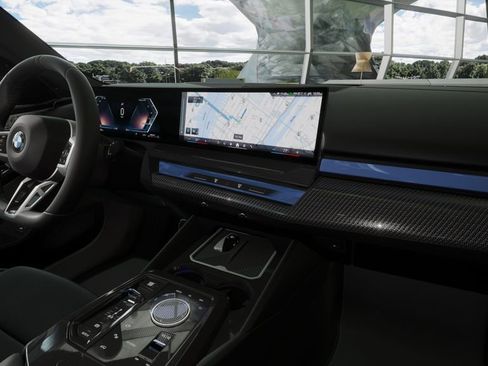 New 2026 BMW 540i xDrive w/ Executive Package image 14