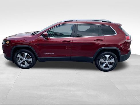 Used 2021 Jeep Cherokee Limited w/ Elite Package AWD/4WD image 2
