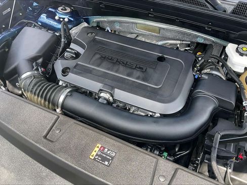 Used 2023 Buick Envision Essence FWD image 29