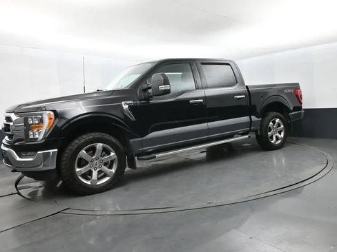 Used 2022 Ford F150 XLT w/ Equipment Group 302A High AWD/4WD image 5