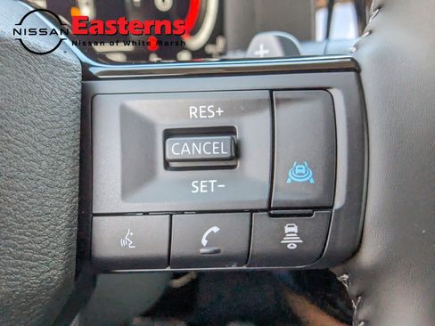 New 2026 Nissan Pathfinder Platinum AWD/4WD image 17