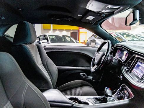 Used 2019 Dodge Challenger SXT w/ Blacktop Package RWD image 27
