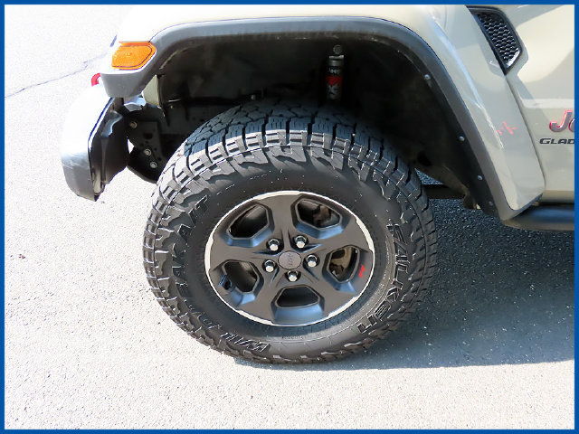 Used 2022 Jeep Gladiator Rubicon w/ LED Lighting Group AWD/4WD image 4