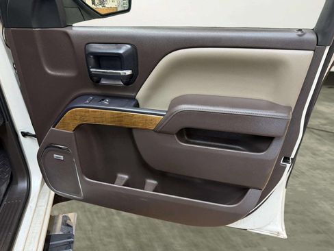 Used 2014 Chevrolet Silverado 1500 LTZ image 27