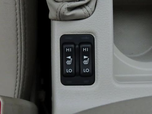 Used 2014 Subaru Crosstrek 2.0i Premium image 23