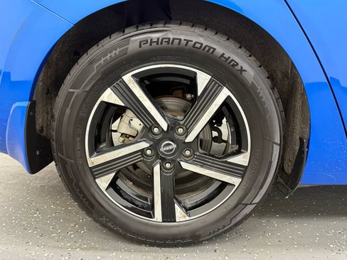 Used 2024 Nissan Sentra SV FWD image 20