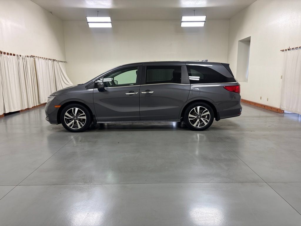 Used 2021 Honda Odyssey Touring image 5