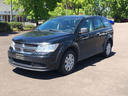 Used 2015 Dodge Journey American Value Package FWD image 1