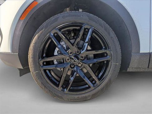 New 2026 Chevrolet Equinox EV LT AWD/4WD image 10