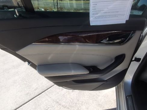 Used 2014 Cadillac CTS Luxury RWD image 25