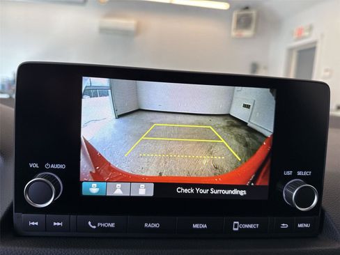 Used 2023 Honda Civic Sport image 22