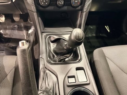 Used 2018 Subaru Impreza 2.0i AWD/4WD image 19