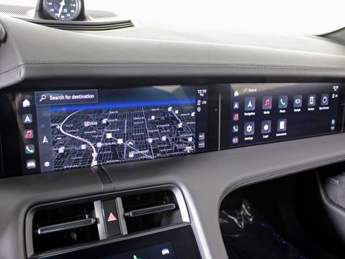 Used 2023 Porsche Taycan GTS image 29