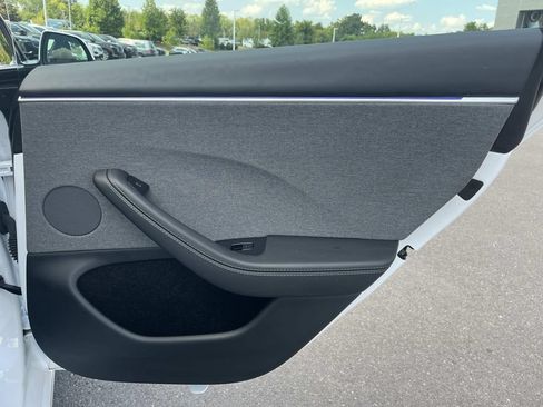 Used 2025 Tesla Model 3 Long Range RWD image 22
