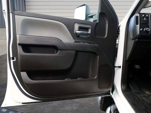 Used 2019 Chevrolet Silverado 2500 W/T w/ WT Convenience Package image 14
