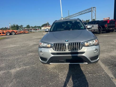 Used 2017 BMW X3 xDrive28i AWD/4WD image 8