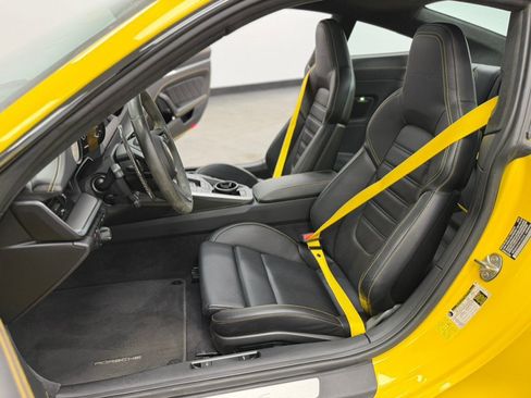 Used 2022 Porsche 911 Turbo S AWD/4WD image 41