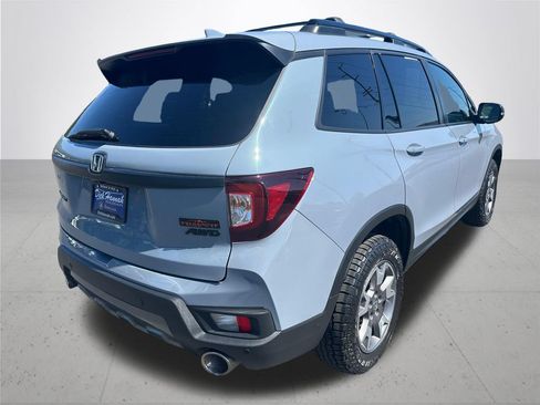 Used 2023 Honda Passport TrailSport image 7