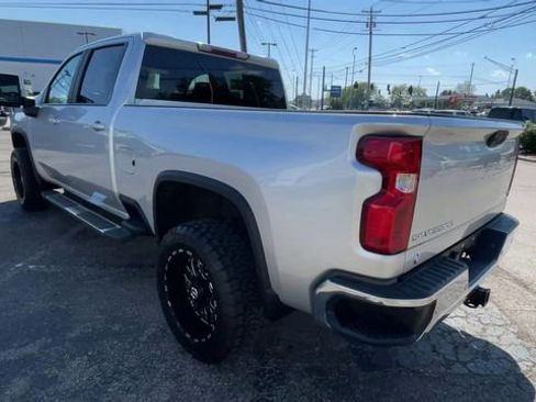 Used 2020 Chevrolet Silverado 2500 LT w/ All Star Edition AWD/4WD image 8