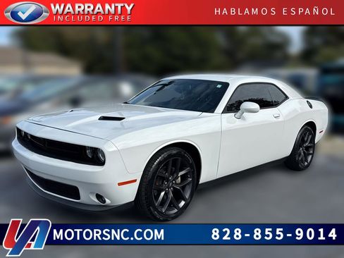 Used 2020 Dodge Challenger SXT w/ Blacktop Package image 1