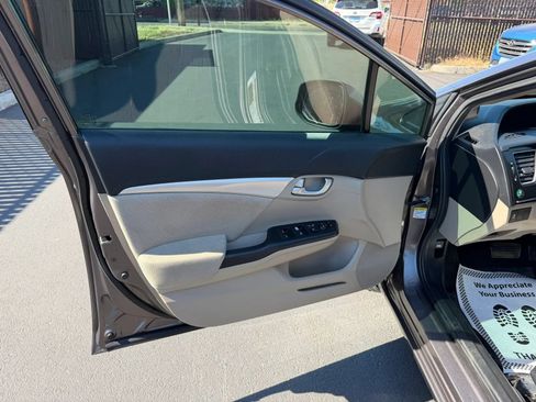 Used 2013 Honda Civic EX image 10