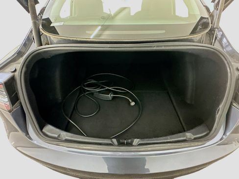 Used 2022 Tesla Model 3 Long Range image 31