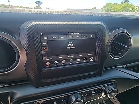 Used 2022 Jeep Wrangler Sport AWD/4WD image 22