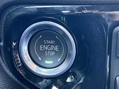 New 2026 GMC Sierra 1500 SLT w/ SLT Premium Plus Package image 5