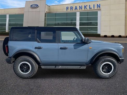 New 2025 Ford Bronco Badlands w/ Sasquatch Package image 8