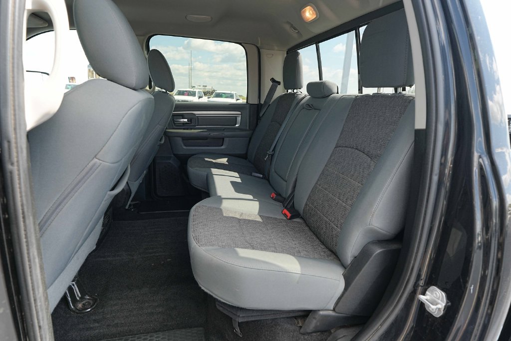 Used 2016 RAM 3500 Big Horn AWD/4WD image 16