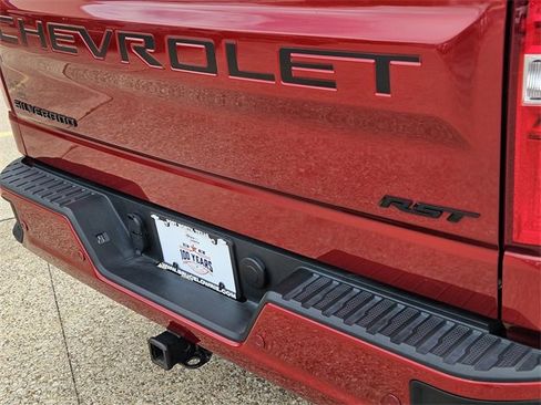 Certified 2021 Chevrolet Silverado 1500 RST w/ Convenience Package II image 9