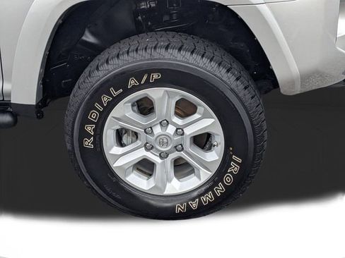 Used 2021 Toyota 4Runner SR5 image 15