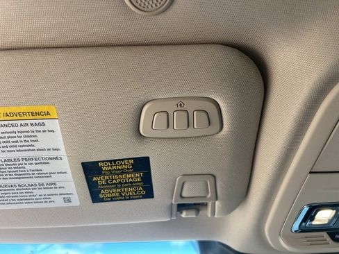 Used 2023 Lincoln Corsair AWD w/ Equipment Group 101A image 33