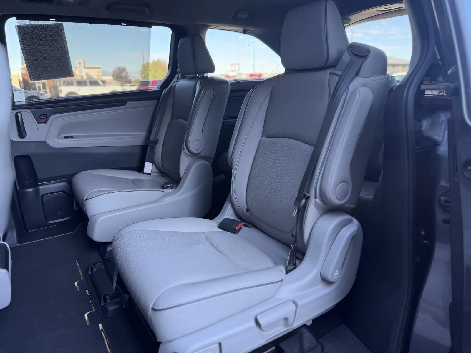 Used 2023 Honda Odyssey Elite image 15