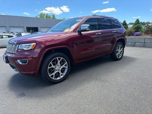 Used 2021 Jeep Grand Cherokee Overland AWD/4WD image 3