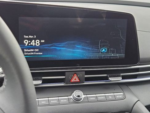 New 2026 Hyundai Elantra Limited FWD image 23